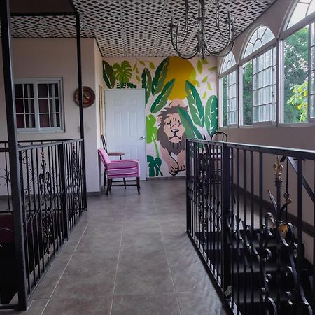 Black Lion Inn 산티아고 외부 사진